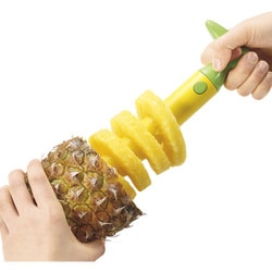 ヨドバシ.com - 貝印 KAI Kai Kitchen ぐるりん パイナップルカッター