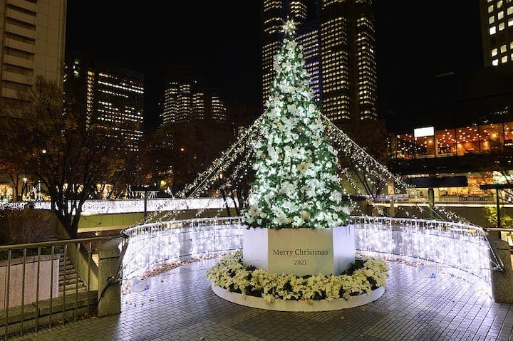 西新宿街ぐるみプロジェクト illumination museum 2022 ＜LOVE