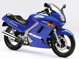 カワサキ（KAWASAKI）1994年 ZZR250・マイナーチェンジのカタログ情報