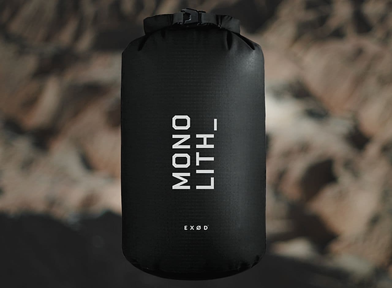 空中で一泊！ ― 空気を入れるだけで15秒で設営できるインフレータブル