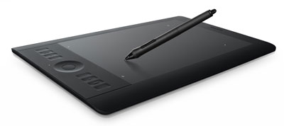 ワコム、ペンタブレット新製品「Intuos5」 指でマルチタッチ可能に