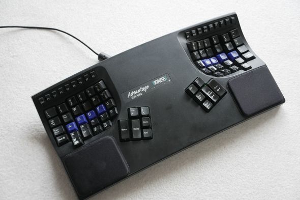高機能エルゴノミクスキーボード「Kinesis Advantage2」の進化が