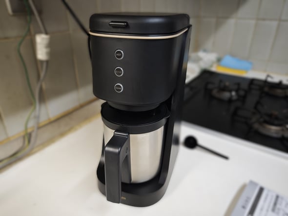 水出しコーヒーが約2分半で 山善「ハイブリッドコーヒーメーカー」の