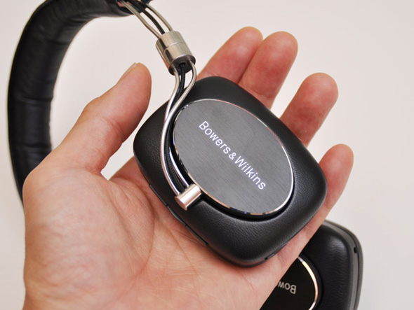 名門スピーカーブランド初のワイヤレスヘッドフォン――B＆W「P5