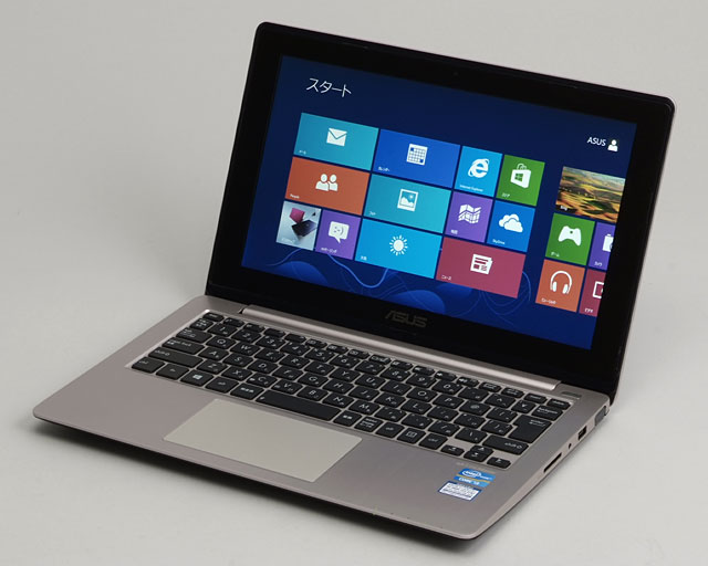 5万円台でタッチ対応のWindows 8モバイルPC――「VivoBook X202E」はアリ