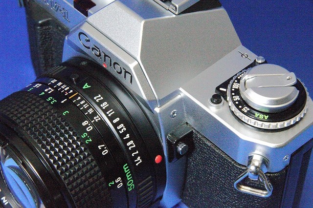 Canon AV-1 - Studio RUM サイト