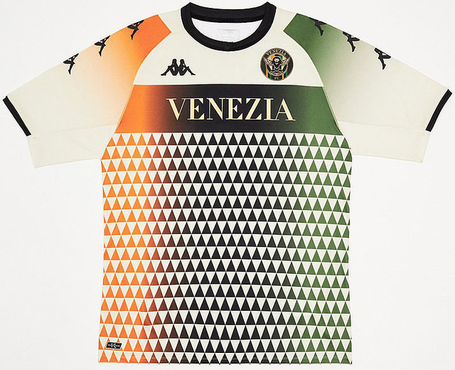 華麗なるデザイン！ヴェネツィア、20年ぶりの1部を戦う21-22新