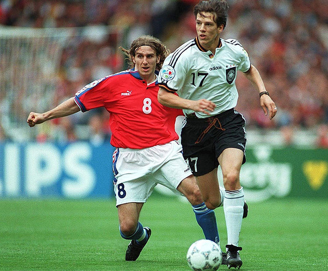 EURO伝説ユニ！1996年ドイツ代表、大会を制した「名作」ユニフォーム