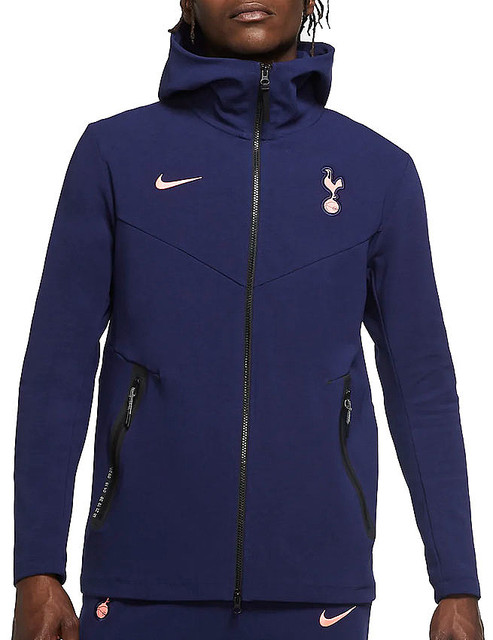 好調トッテナム！選手も使う「かっこいいNIKEジャケット＆パーカー」5