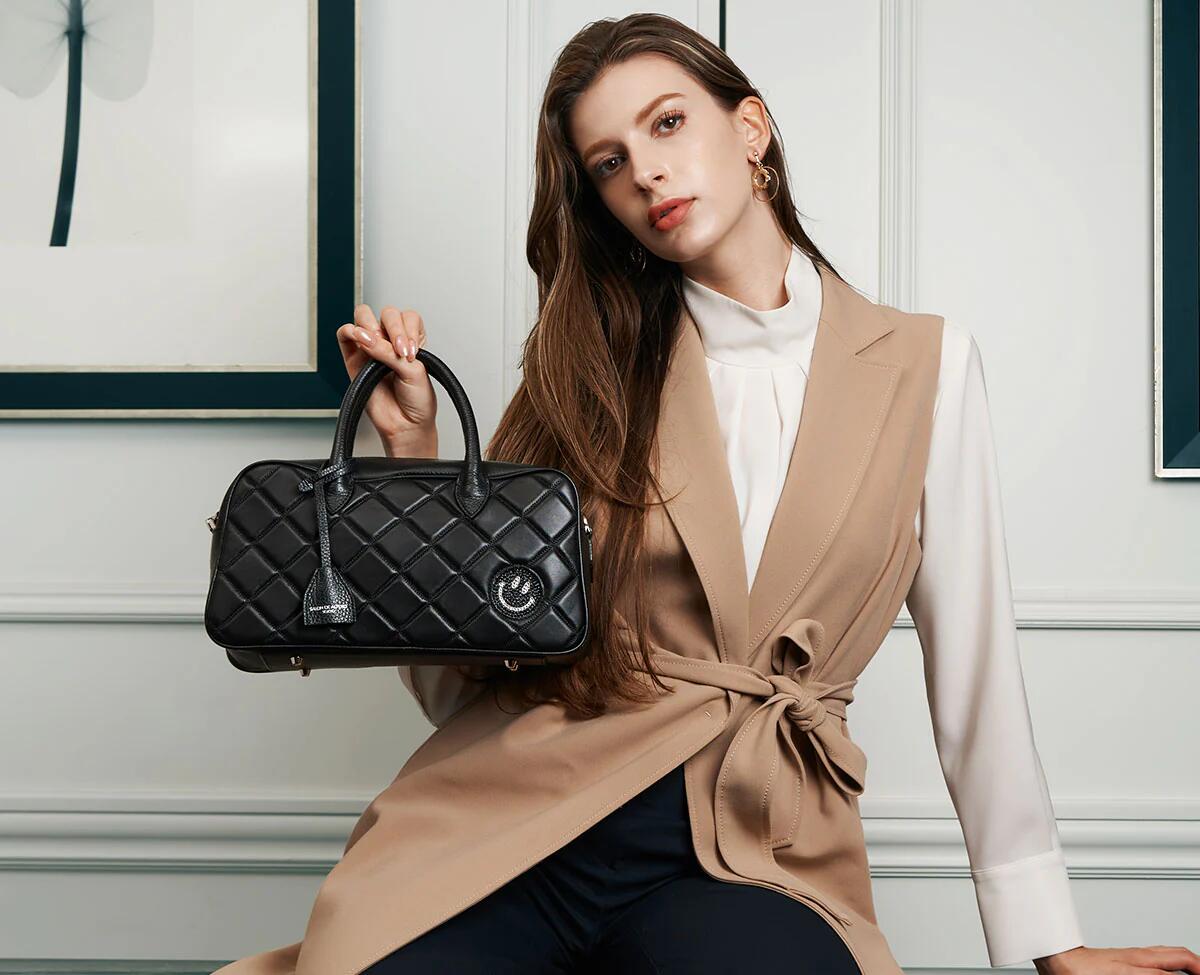 楽天市場】ボストンバッグ レディース ブランド スマイル ニコちゃん