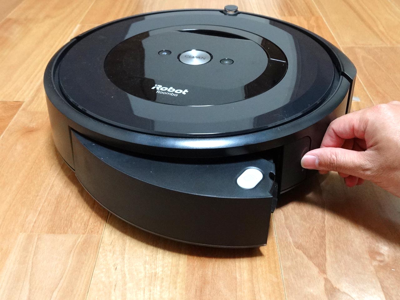 iRobot ロボット掃除機 Roomba e5をレポート！【試用レポート】