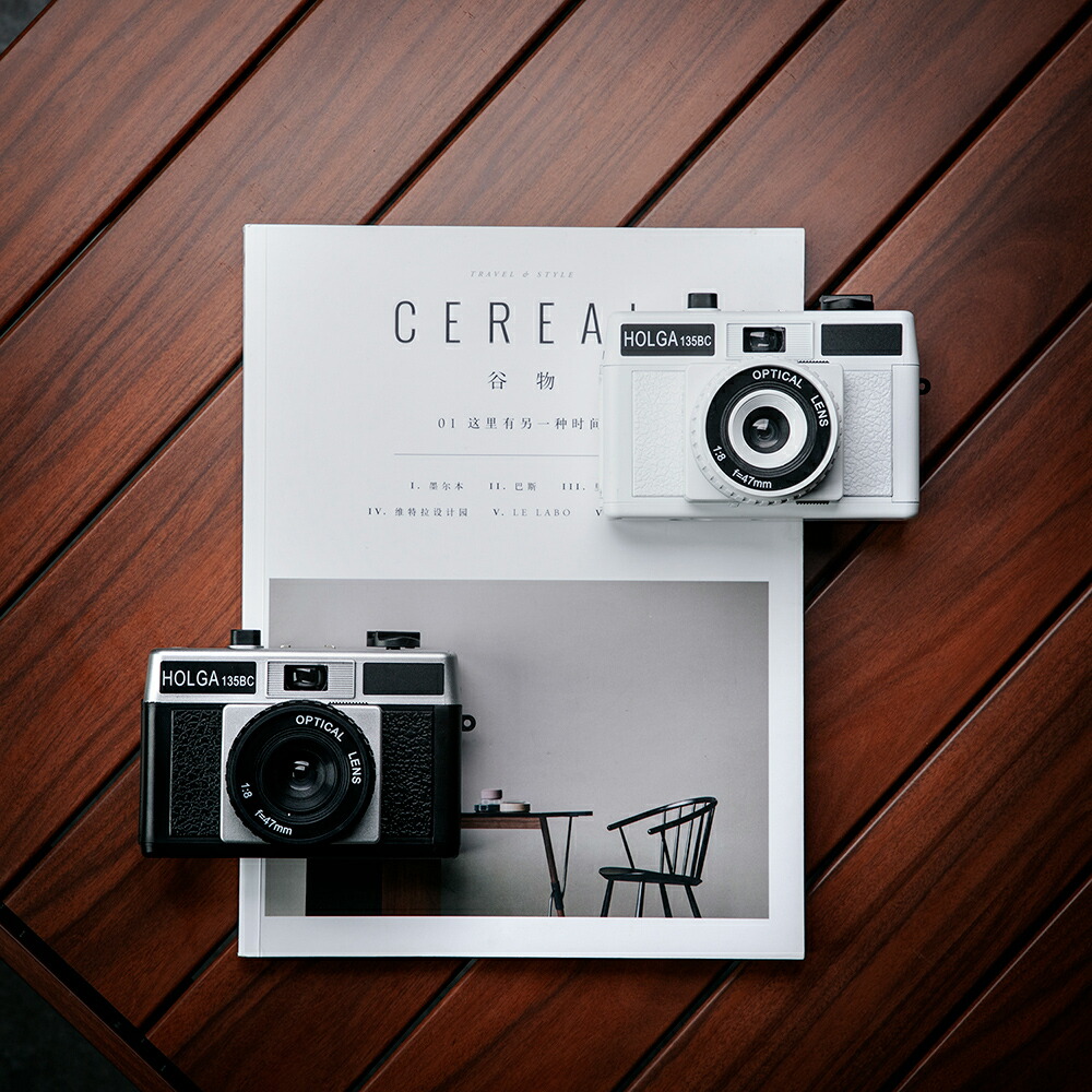 ホルガ【HOLGA】フィルムカメラ H-135 BC ブラック/シルバー [トイ