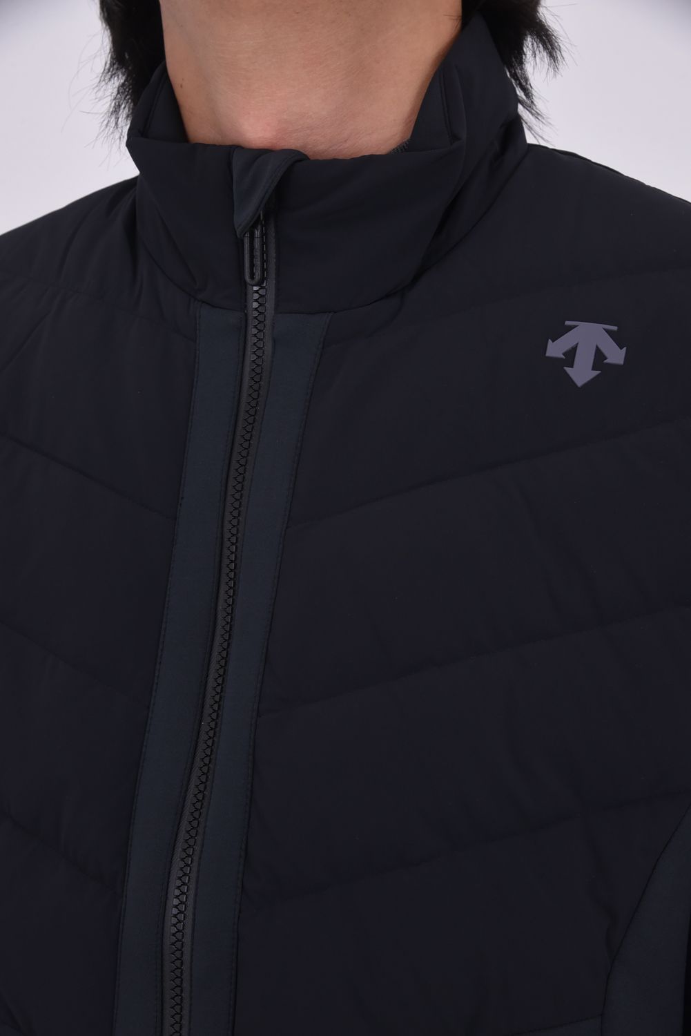 DESCENTE GOLF - 【25AW】 防風ハイブリッドダウンジャケット