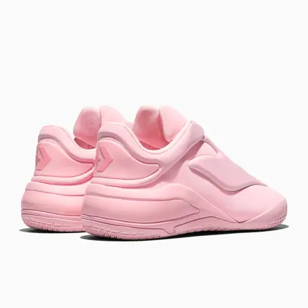 海外3月12日発売予定】コンバース シェイ 001 ピンク (A19838C