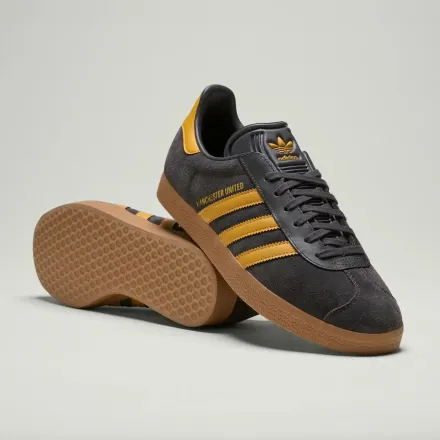 海外9月30日発売予定】 マンチェスター ユナイテッド × アディダス