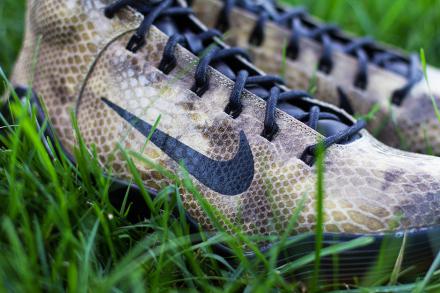 国内11月1日発売予定】 ナイキ コービー9 ハイ EXT ブラック/ブラック