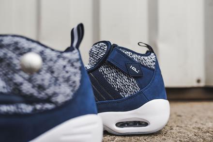 国内7月8日発売予定】 ピガール × ナイキ エア シェイク イン