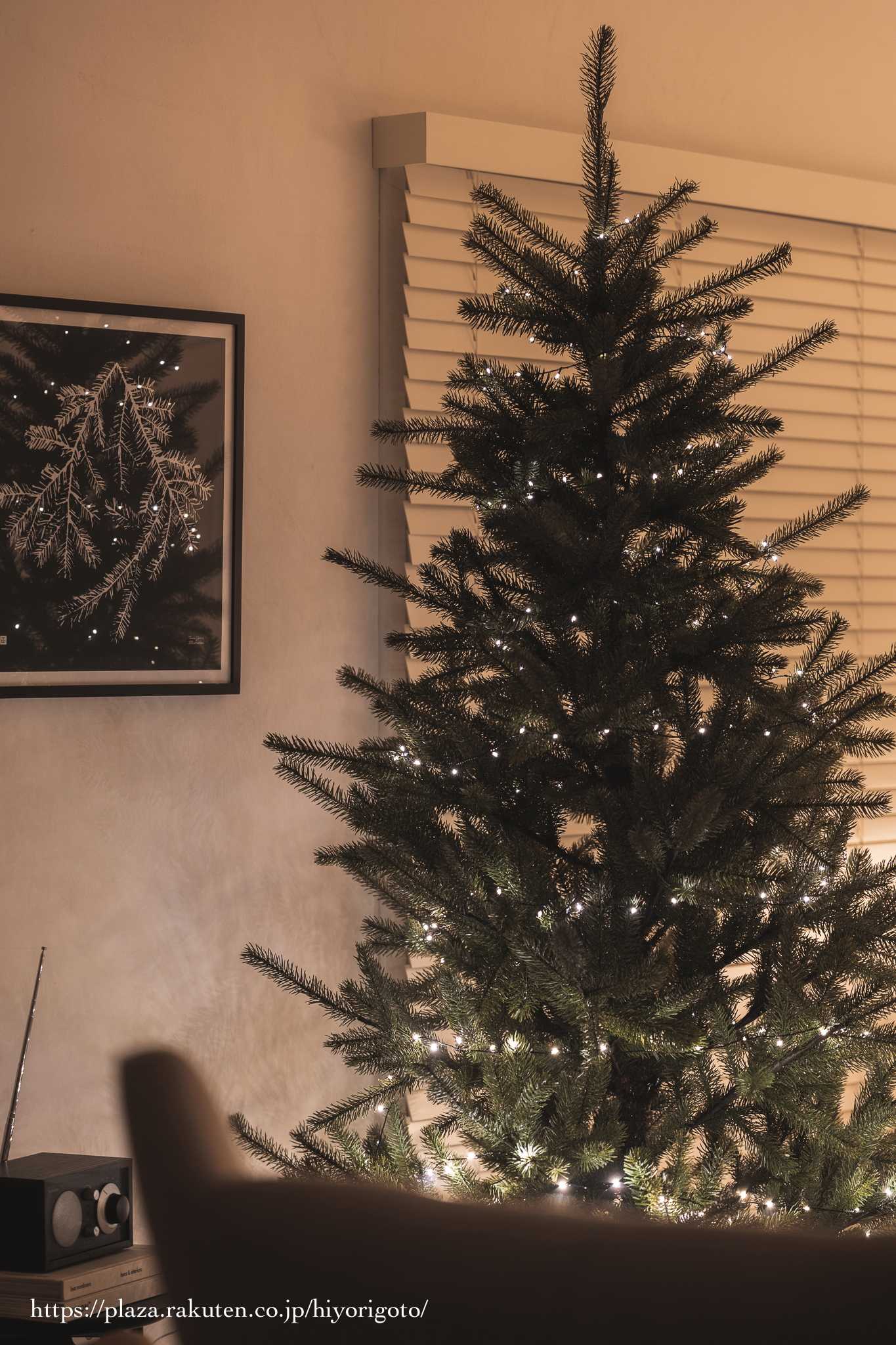 リビングに憧れの大きなツリーを！クリスマスインテリア始動 | ひより