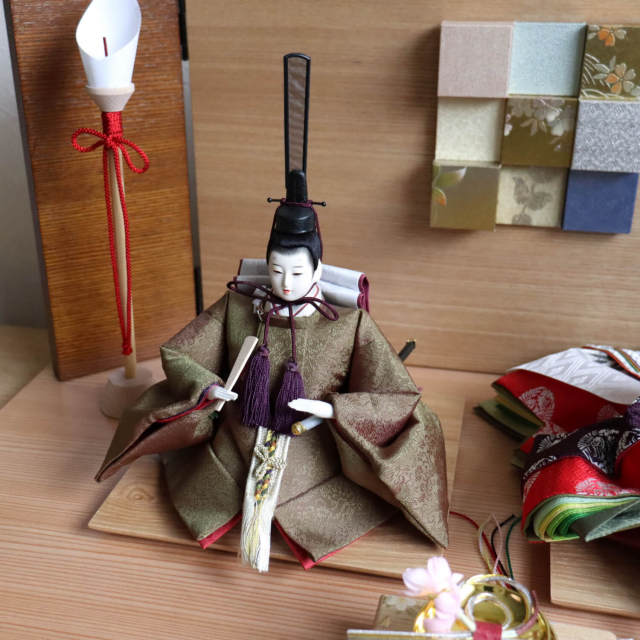 雛人形 内閣総理大臣賞受賞作家 松宝作 25号 芥子 正絹西陣織麹塵染