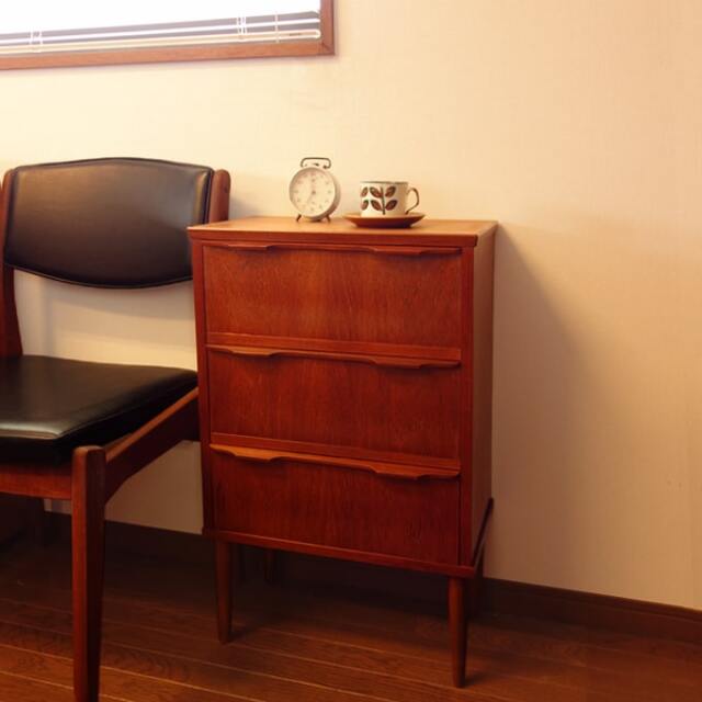 北欧ヴィンテージ3段ミニチェスト｜北欧家具通販・アンバーデザイン