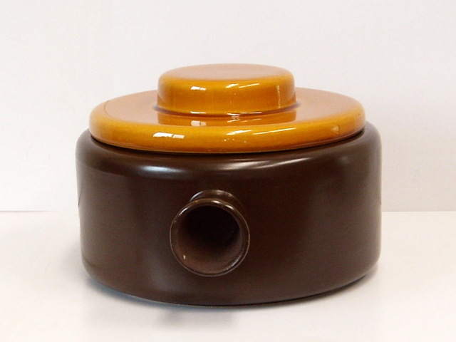 ヴィンテージ陶器キャセロール｜アンバーデザイン