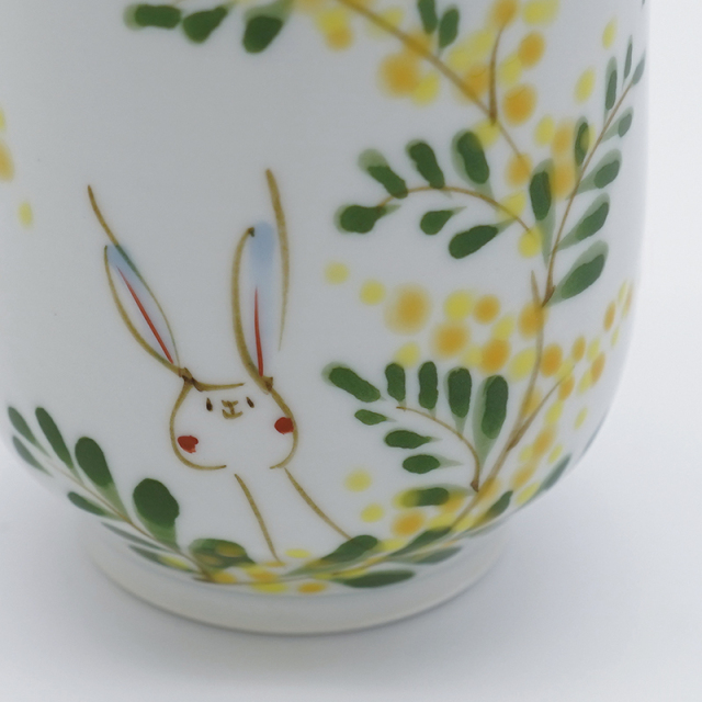 ミモザとうさぎ／湯呑(小)｜空萌工房(そらもえこうぼう)｜田口紀美子