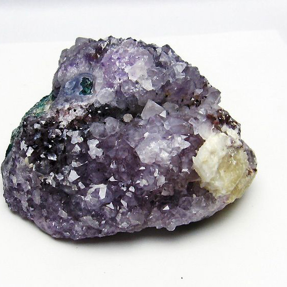 1.3Kg ブラジル産 アメジストクラスター カルサイト共生[T749-4138]