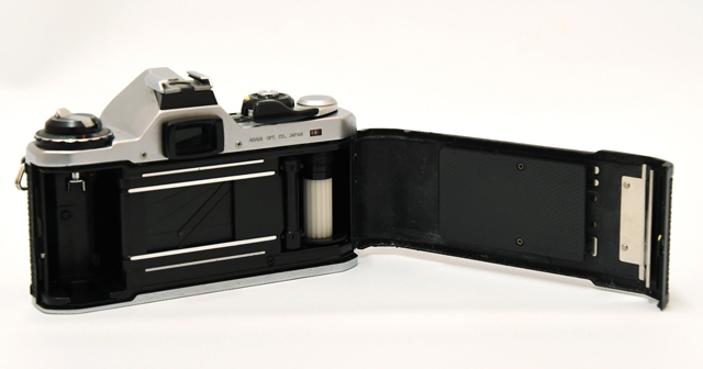 中古】ペンタックス フィルム一眼カメラ ME ボディ【B】