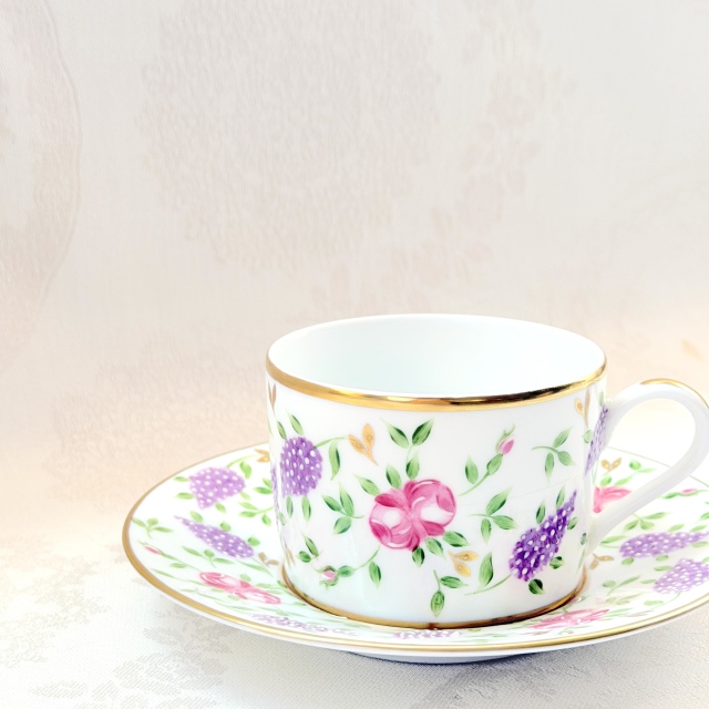 ☆レア☆ ロールセリニャック ローズライラック ティーカップ＆ソーサー