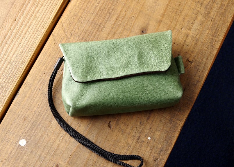 RUSSETY》コンパクトカメラ用レザーカメラケース Regular 《5colors》 |