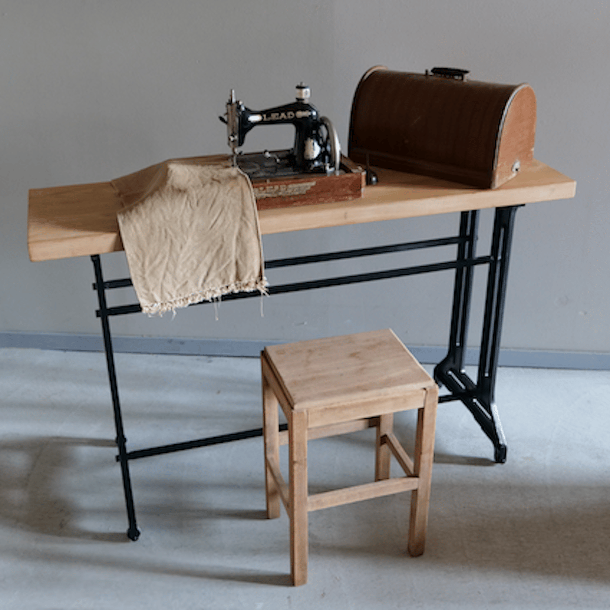 RICCAR ロングミシンテーブル kuroiro | SLOWHAND DEPARTMENT