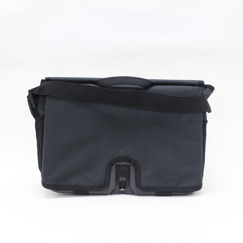BROMPTON Messenger Bag 13L [Black] | WADACYCLE