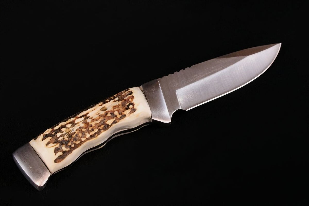 弟子屈産エゾシカ角ナイフ(中) | Bose Iron Factory
