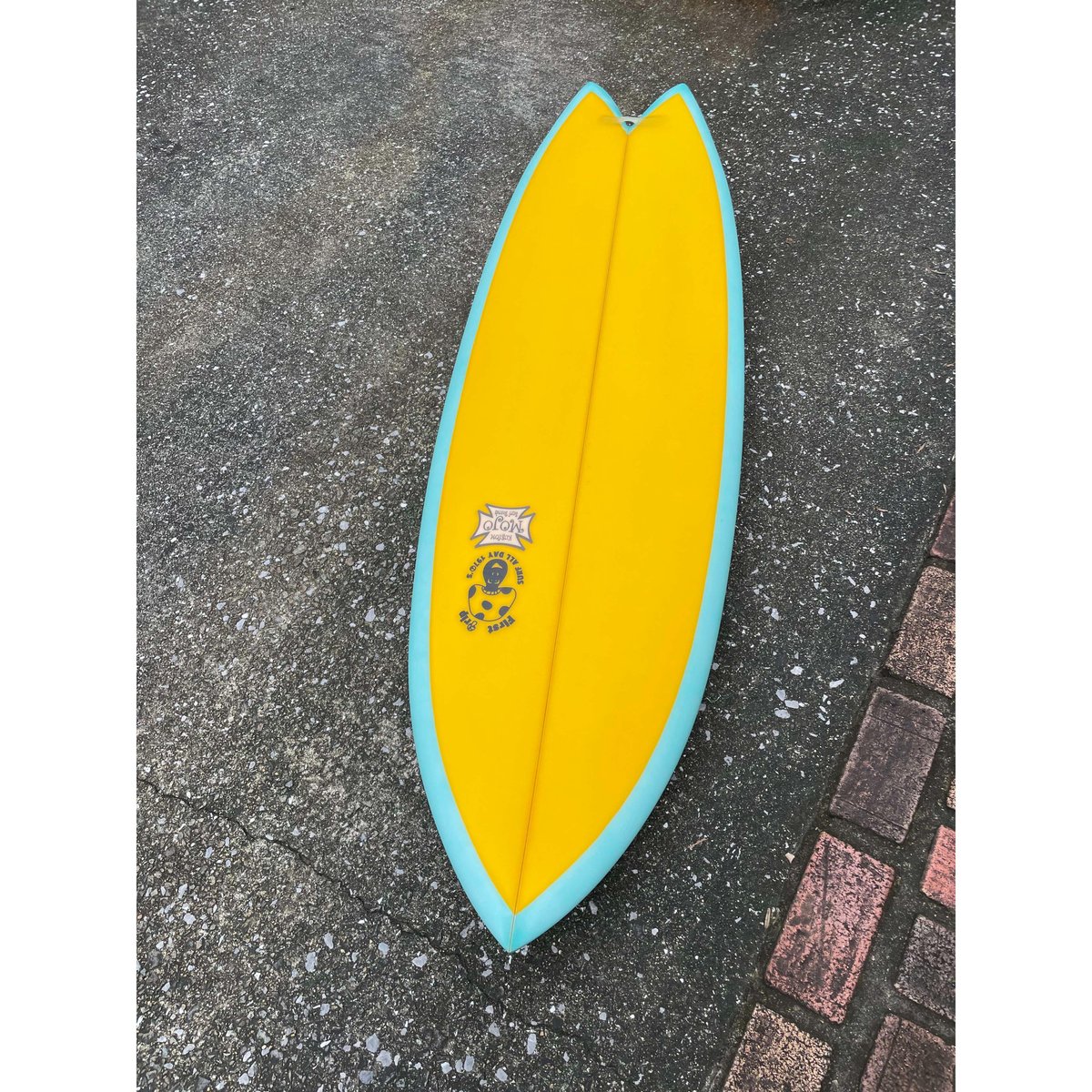 Oceans TWINZER FISH 5'7'' オーシャンズ ツインザーフィッシュ Mas