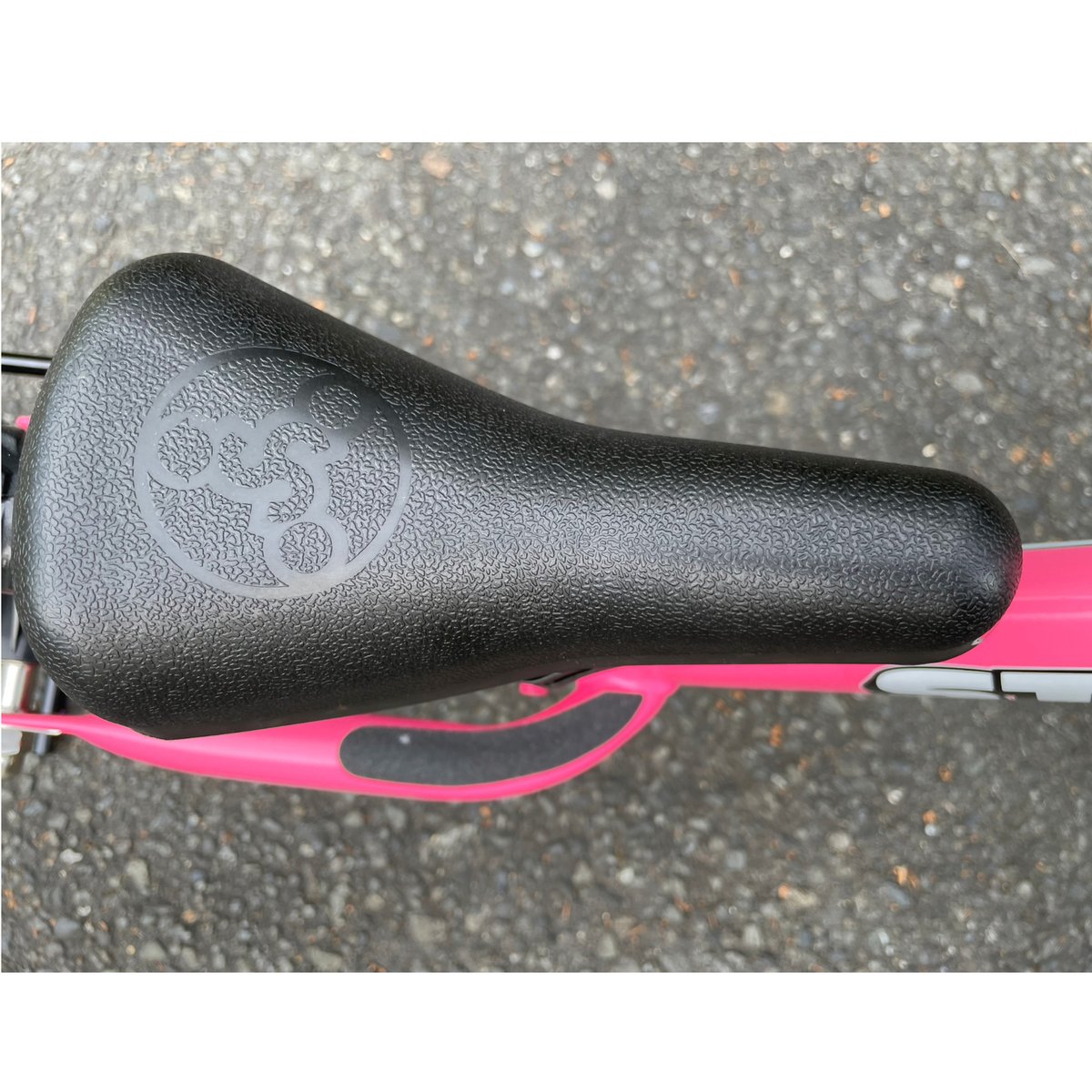 ストライダー クラシック ピンクカラー | CYCLE CARE公式 オンラインストア