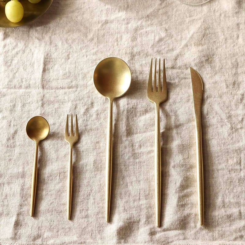 ステンレス素材のカトラリー / ゴールド / ティー デザートカトラリー