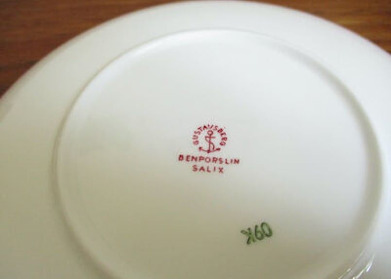 グスタフスベリ サリックス（赤）ケーキプレート ① | Loppehopper