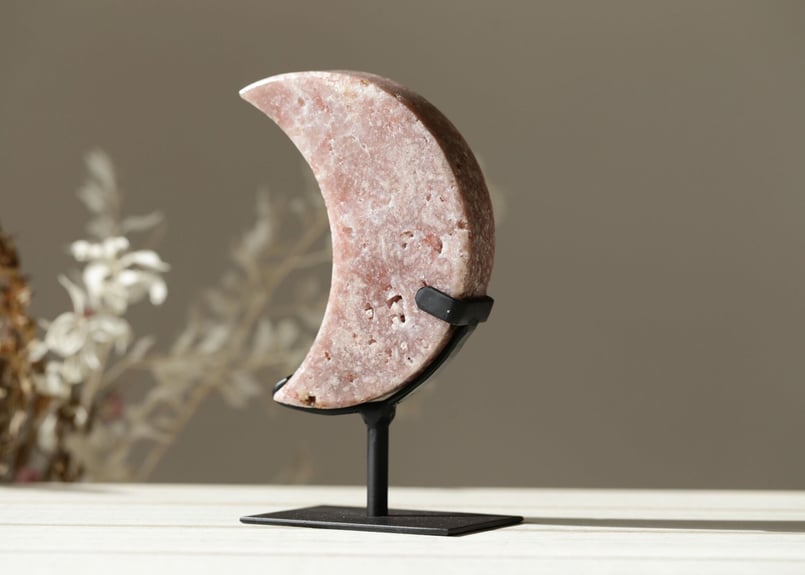 美の女神宿る】ブラジル産 ピンクアメジストの月 台座付き | Y.S.Y24