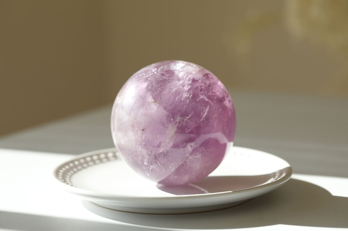 虹入りアメジスト スフィア 【精霊の居場所】 | Y.S.Y24