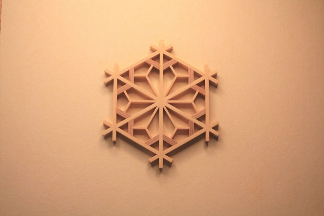三ツ組手コースター 意匠：花型組子 | 指勘建具工芸 sashikan