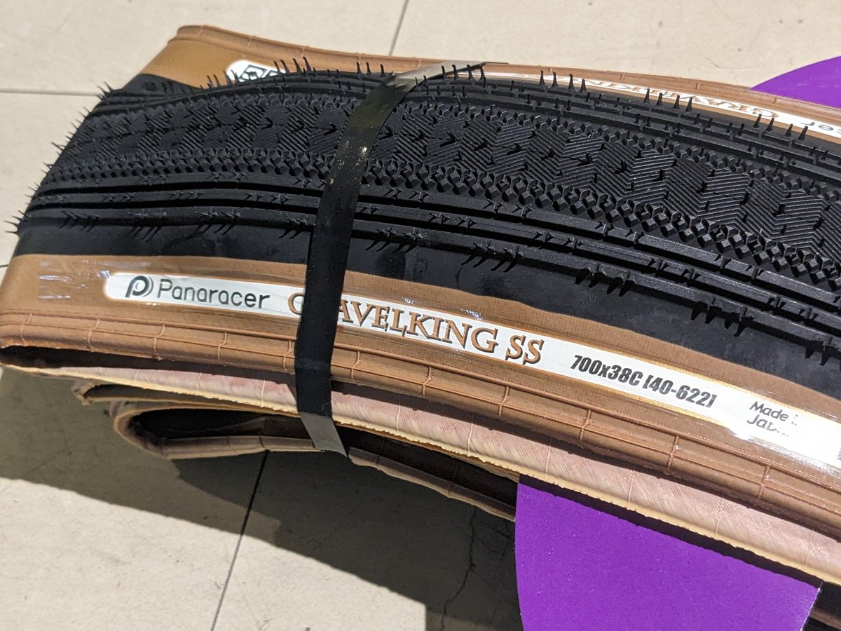 新品】Panaracer GRAVEL KING SS 700×38c タイヤ アメサイド