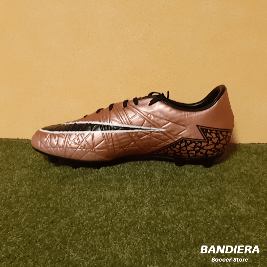 NIKE ナイキ サッカースパイク ハイパーヴェノム ファタル Ⅱ HG-E