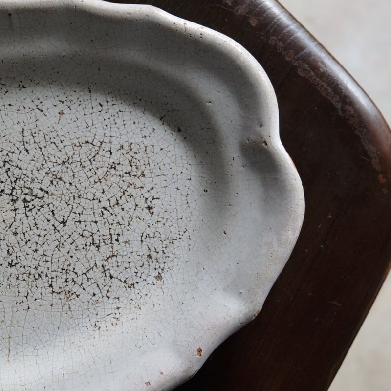 キュノワール 花リム オーバル プレート アンティーク 050335