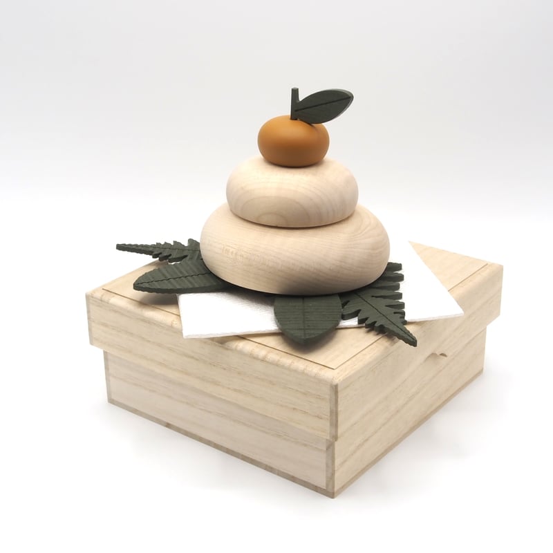 木の鏡餅 きのいい鏡餅 桐箱・金襴敷布付き | Atelier Alt