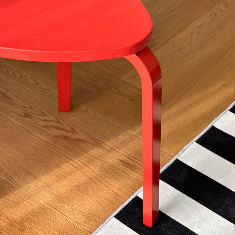 予約販売3月上旬～3月中旬頃発送予定 stool-03023 triangle レッド