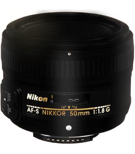 Amazon.com : Nikon AF FX NIKKOR 50mm f/1.8D Lens with Auto Focus