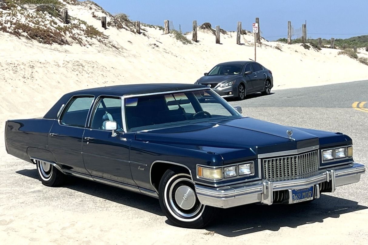 1976 Cadillac Fleetwood 75 Limousine - CLASSIC.COM