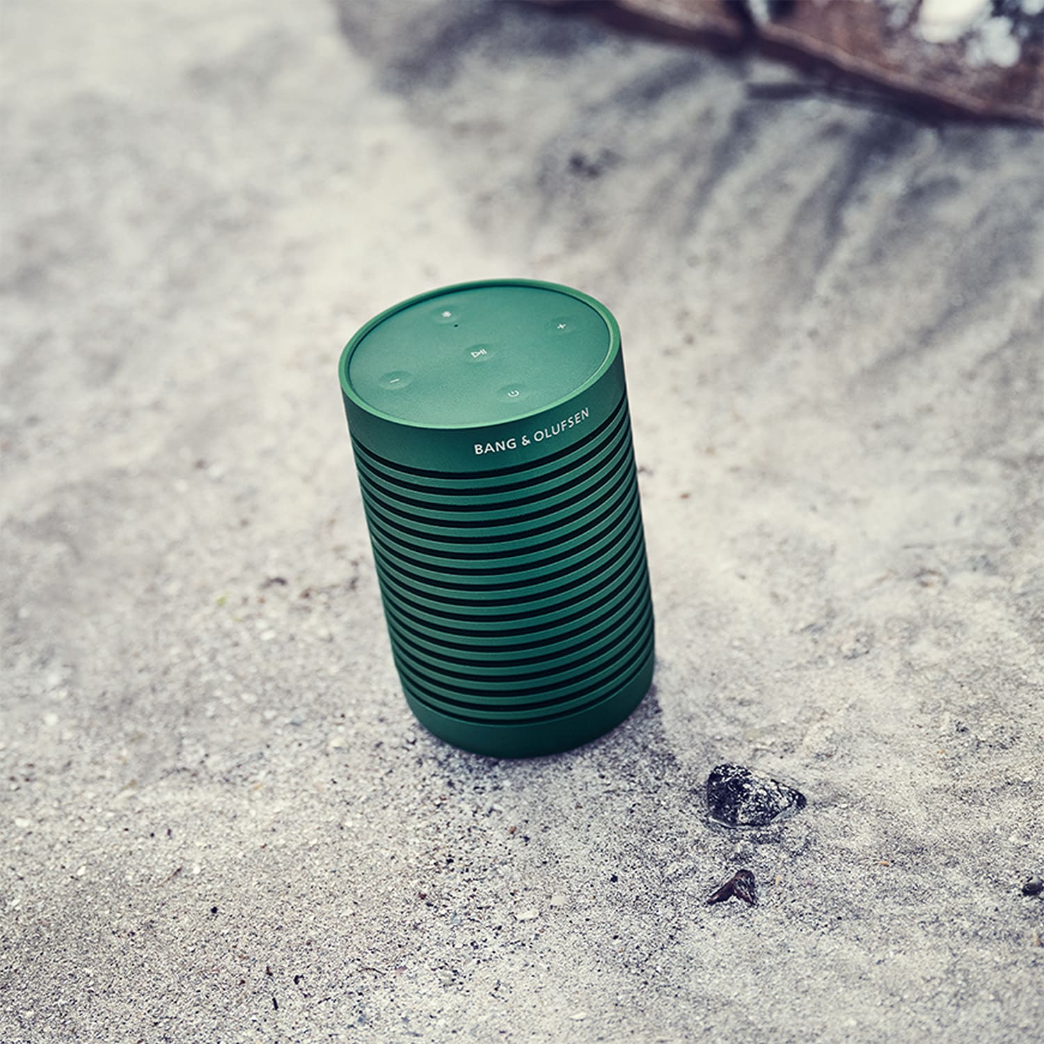 Beosound Explore – アウトドアBluetoothスピーカー | B&O