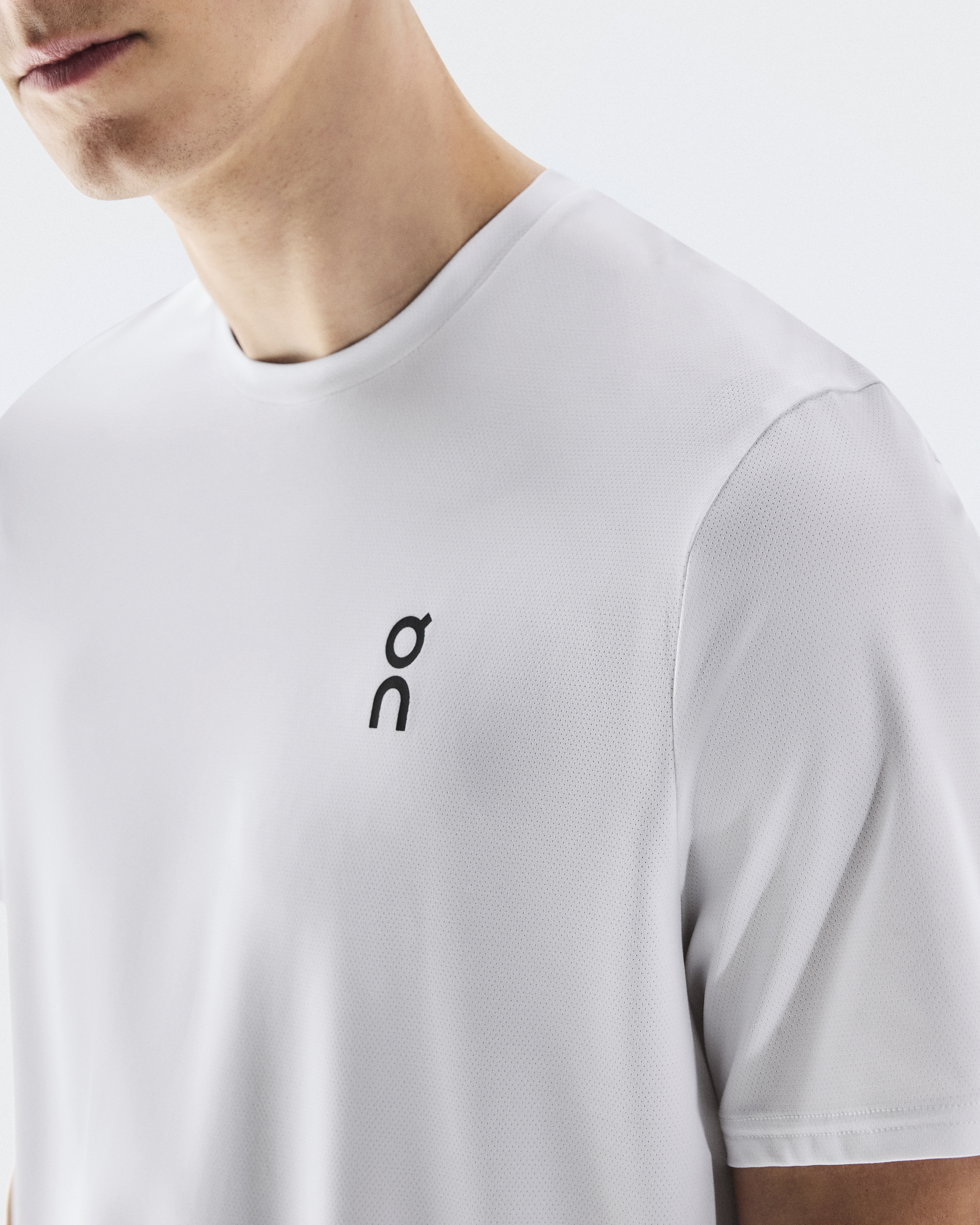 on Court-T テニスウェア ホワイト インディゴ Mサイズ on Court-T