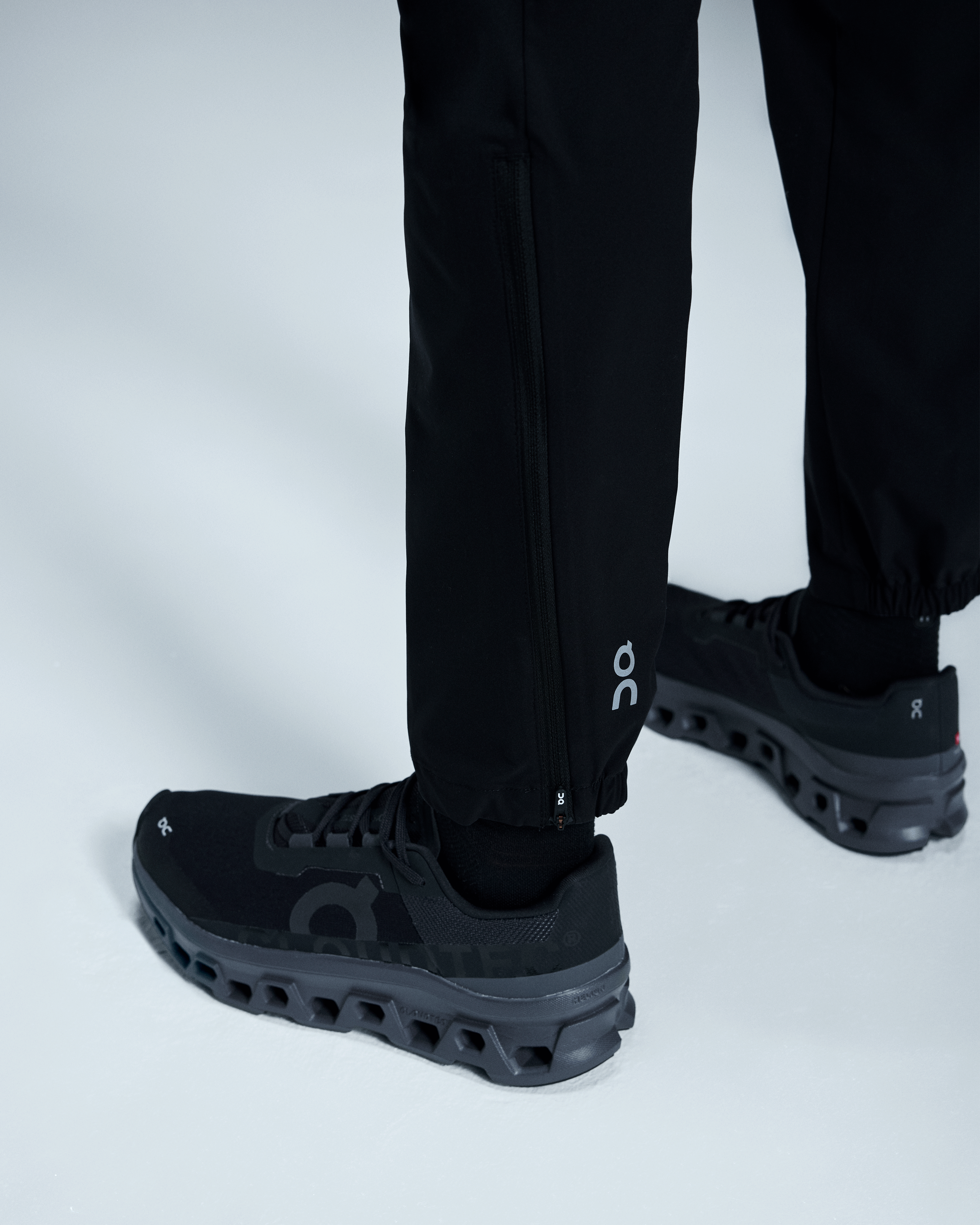 ウィメンズ Core Pants | ブラック | On 日本